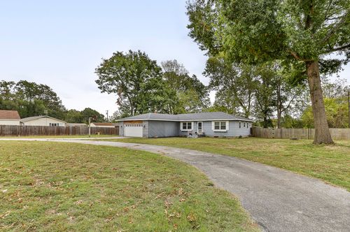 106 W May, Marionville, MO, 65705-9027 | Card Image