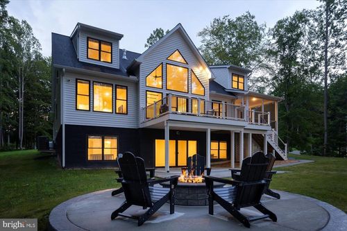 764 Noahs Landing Dr, BUMPASS, VA, 23024-4540 | Card Image