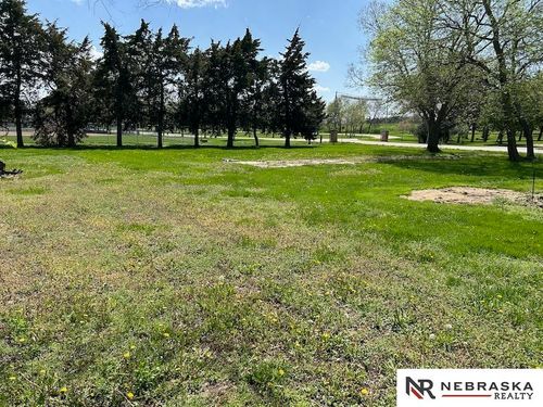 816 S School St, Wilber, NE, 68465-3300 | Card Image