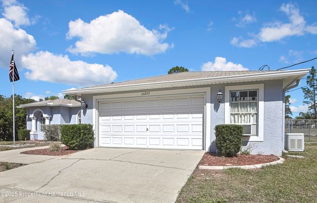 11257 Frigate Bird Ave, House other with 3 bedrooms, 2 bathrooms and null parking in WEEKI WACHEE FL | Image 51
