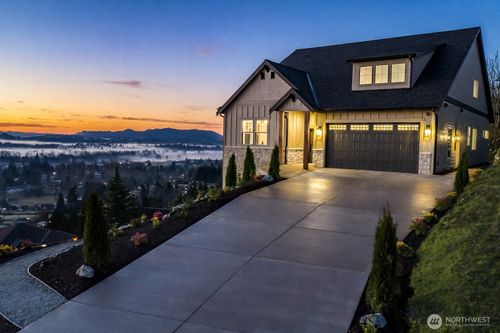 1030 Tinas Coma Dr, Burlington, WA, 98233-1484 | Card Image