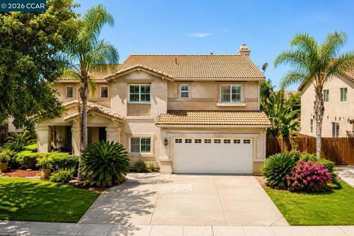 1567 Purple Martin Ln, Manteca, CA, 95337-7906 | Card Image