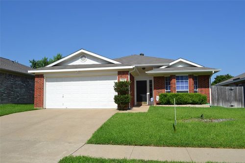 5918 Fawn Meadow Trail, Arlington, TX, 76017 | Card Image