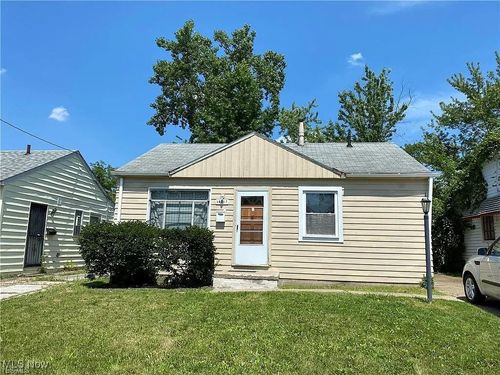 16317 Clearview Ave, Cleveland, OH, 44128-3709 | Card Image