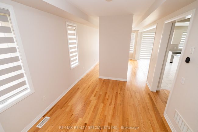 6 Rustic Oak Trail, House other with 4 bedrooms, 4 bathrooms and 4 parking in Ayr ON | Image 15
