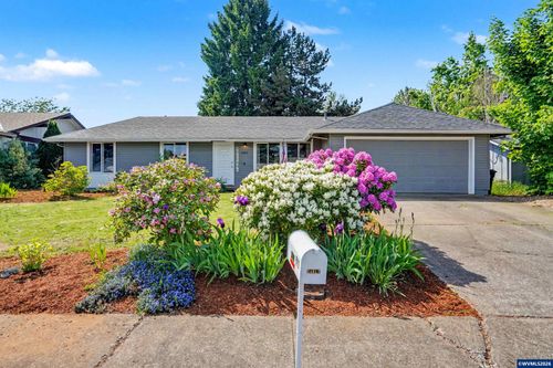 4865 Newtown Av Se, Salem, OR, 97302 | Card Image