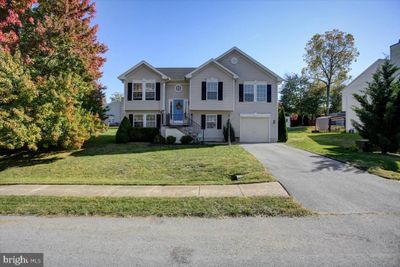 15040 Stone Ridge Drive, House other with 4 bedrooms, 3 bathrooms and null parking in GREENCASTLE PA | Image 2