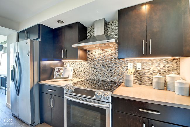 APT-15J - 4000 N Meridian St, Condo with 2 bedrooms, 2 bathrooms and null parking in Indianapolis IN | Image 16
