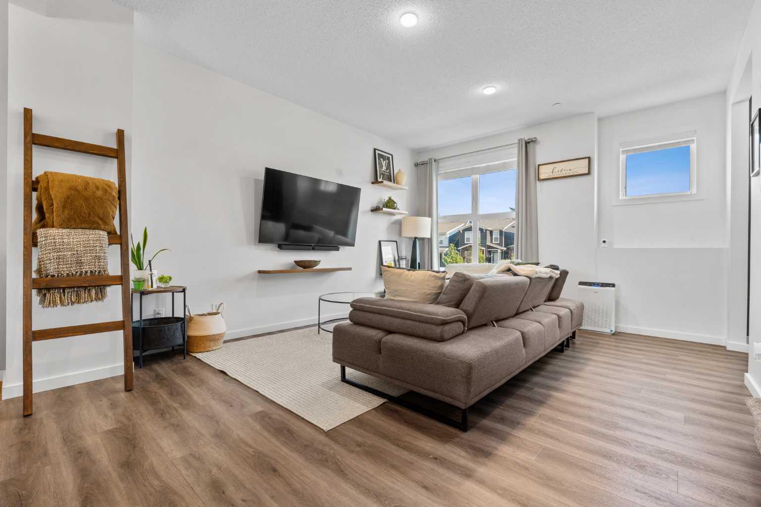 Residential in Calgary 4