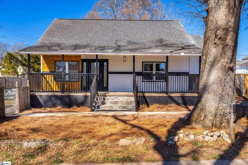 1 E 7th St, Greenville, SC, 29611-4209 | Card Image