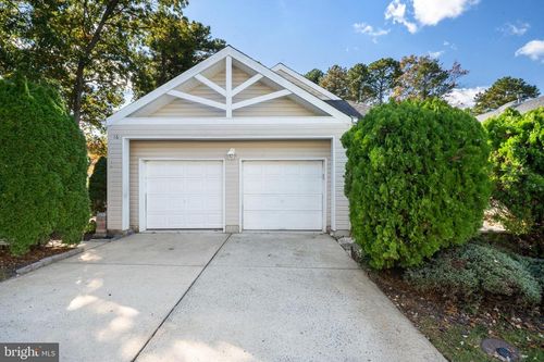 16 Newport Rd, Manahawkin, NJ, 08050-5419 | Card Image