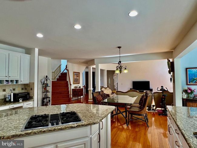 4718 Village Dr, House other with 5 bedrooms, 5 bathrooms and null parking in FAIRFAX VA | Image 51