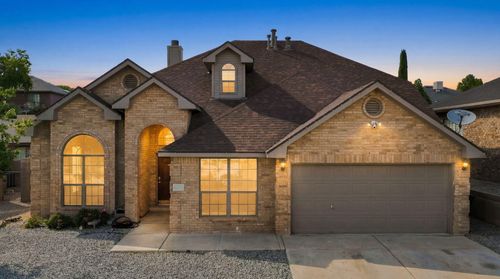 8227 Calle Primera Nw, Albuquerque, NM, 87120-5392 | Card Image