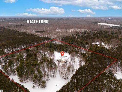 3855 Pulverwoods Rd, Williamsburg, MI, 49690-9655 | Card Image