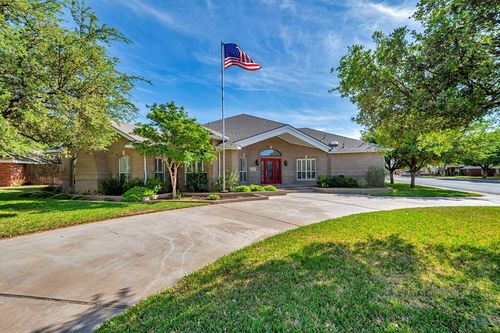 5713 Heartland Ct, Midland, TX, 79707-9107 | Card Image