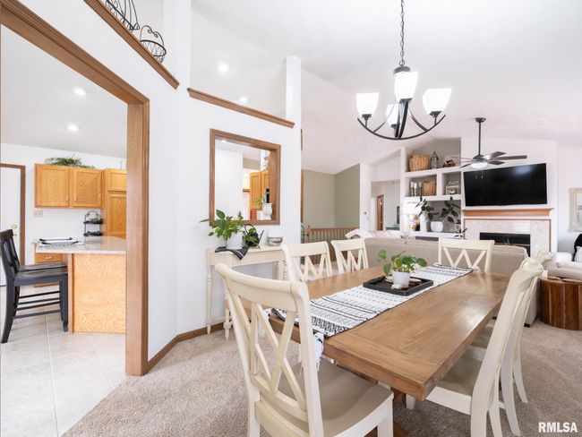 4502 S Misty Isle Pt, House other with 5 bedrooms, 3 bathrooms and null parking in Mapleton IL | Image 17