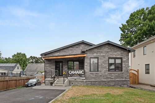 2 Alfred St, Port Hope, ON, L1A2W7 | Card Image