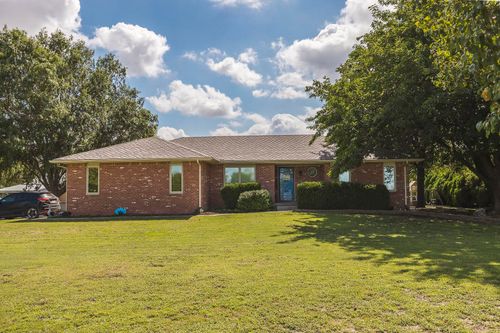 11201 W 31st St S, Wichita, KS, 67215-8304 | Card Image