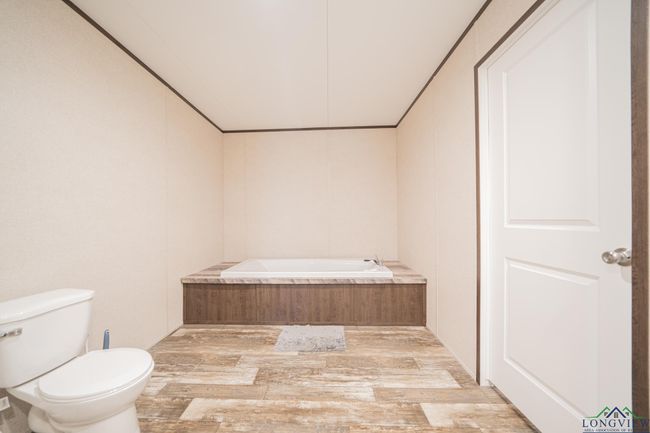 13975 State Highway 43 E, House other with 4 bedrooms, 2 bathrooms and null parking in Tatum TX | Image 17