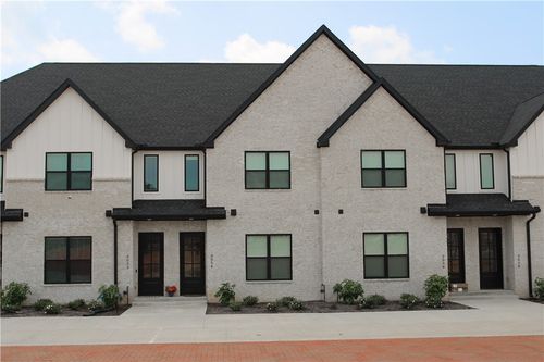 3054 W Berkeley Ave, Rogers, AR, 72758-3112 | Card Image