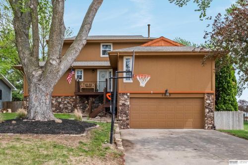 2015 S 165th Street, Omaha, NE, 68130 | Card Image