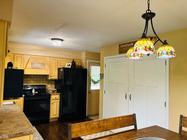 9043 Hidden Valley Ln, House other with 3 bedrooms, 2 bathrooms and null parking in Brookville IN | Image 9