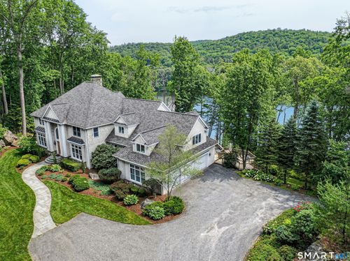 62 Riverford Rd, Brookfield, CT, 06804-1323 | Card Image