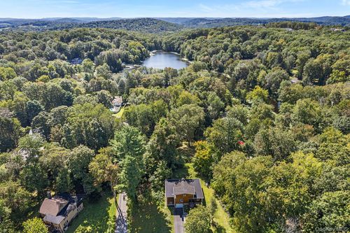 35 Lake Trl, Carmel, NY, 10512-5719 | Card Image