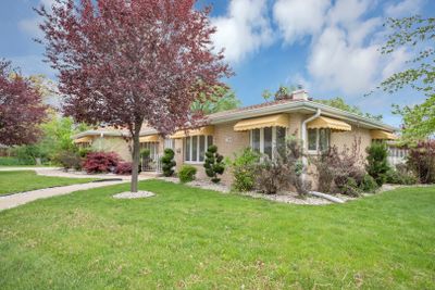 1193 S River Road, House other with 3 bedrooms, 3 bathrooms and 2 parking in Des Plaines IL | Image 3