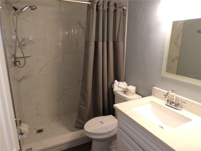 UNIT-207 - 1801 Gulf Dr N, Condo with 2 bedrooms, 2 bathrooms and null parking in BRADENTON BEACH FL | Image 20