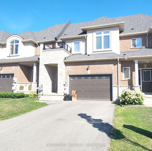 10 Pinot Cres, Stoney Creek, ON, L8E0J8 | Card Image