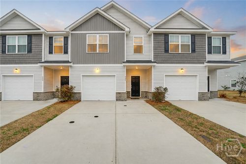 545 Governor Treutlen Cir, Pooler, GA, 31322-4504 | Card Image