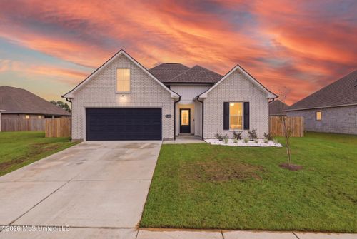 15065 High Point Dr, Gulfport, MS, 39503-5887 | Card Image