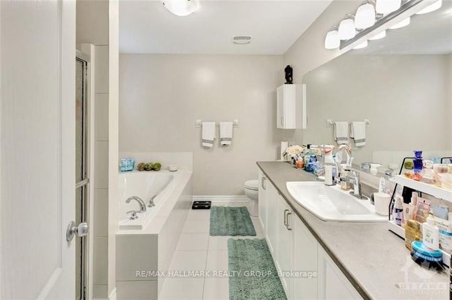 475 Creekview Way, House other with 4 bedrooms, 4 bathrooms and 4 parking in Gloucester ON | Image 14