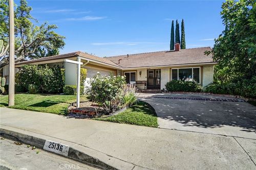 25136 Avenida Rondel, Valencia, CA, 91355-3205 | Card Image