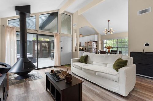 unit-a-2524 W Macarthur Blvd, Santa Ana, CA, 92704-7109 | Card Image