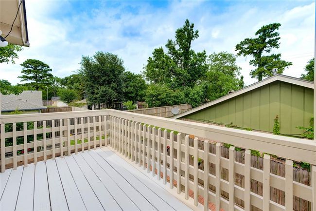This bright and breezy spot is perfect for quiet moments | Image 12