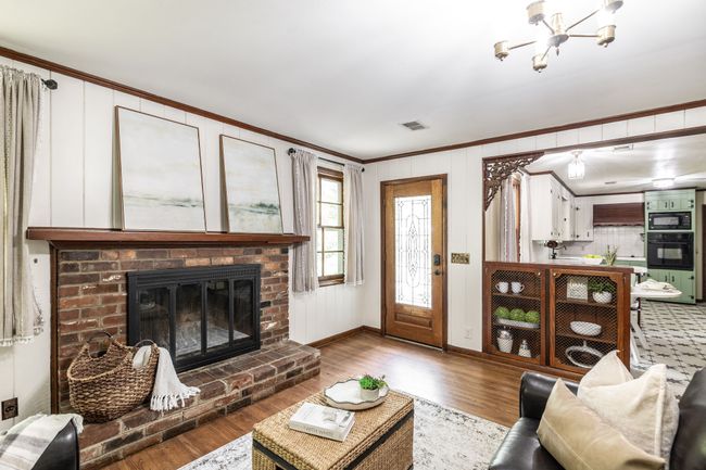 You'll notice more built ins and a door to the back yard and patio area. | Image 35