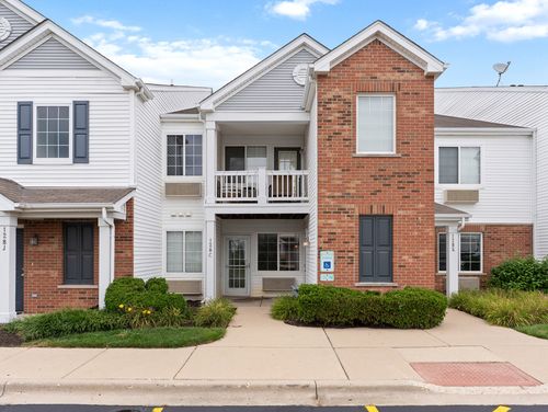 c-128 Bertram Dr, Yorkville, IL, 60560-3210 | Card Image