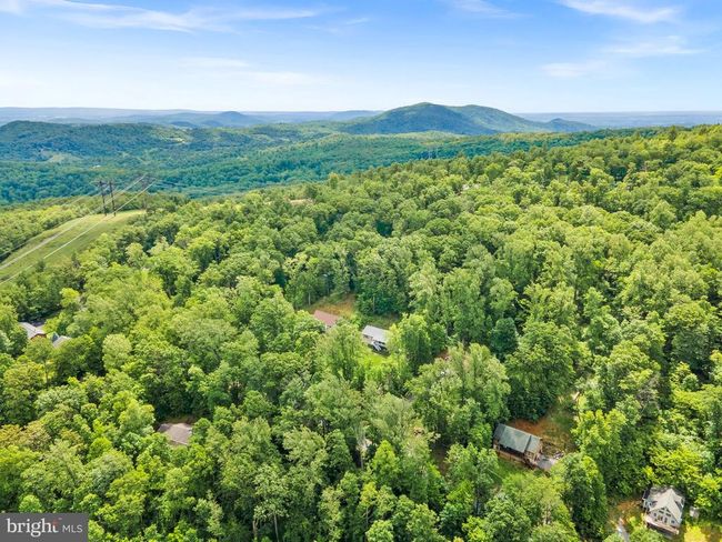 806 Windy Way, House other with 3 bedrooms, 3 bathrooms and null parking in FRONT ROYAL VA | Image 46