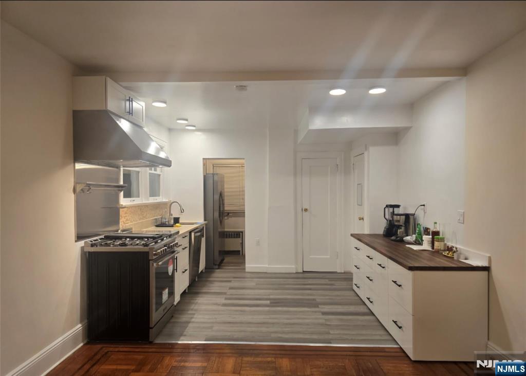 Residential in Englewood 5