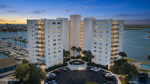 1101-322 Causeway Dr, Wrightsville Beach, NC, 28480-1997 | Card Image
