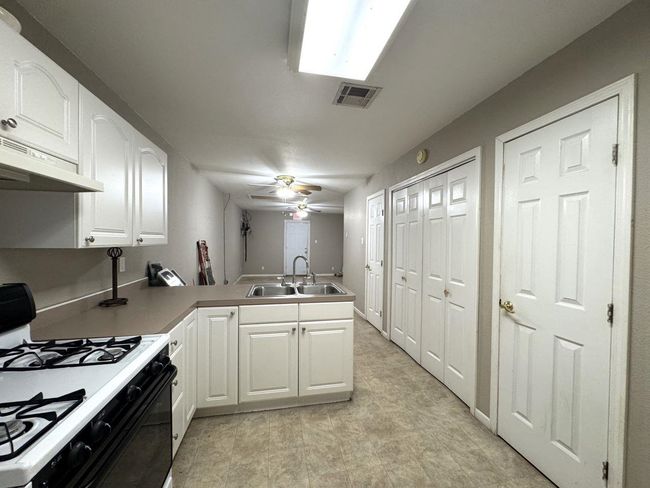 3500 Main Ave, Home with 0 bedrooms, 0 bathrooms and null parking in Groves TX | Image 32