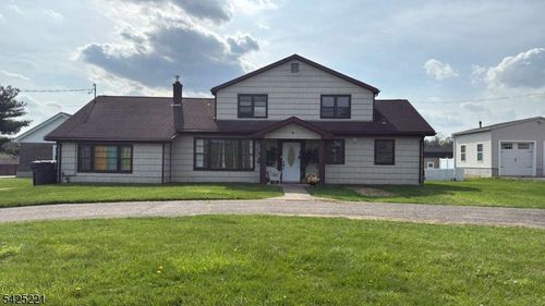 1777 Springtown Rd, Phillipsburg, NJ, 08865-4633 | Card Image