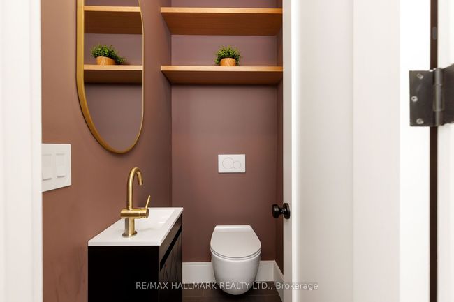 108 Crawford St, House attached with 6 bedrooms, 5 bathrooms and 3 parking in Toronto ON | Image 10