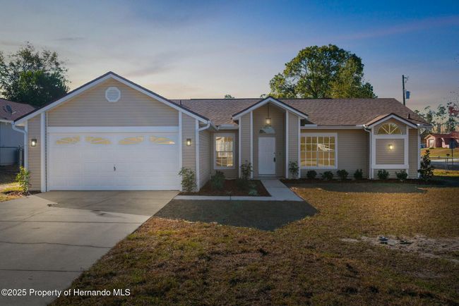 5948 Lyon Rd, House other with 3 bedrooms, 2 bathrooms and null parking in SPRING HILL FL | Image 17