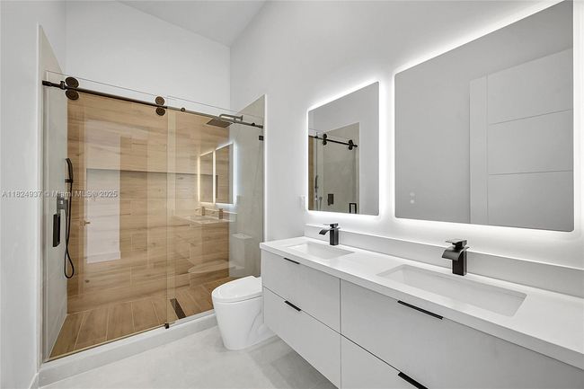 1 - 2931 Sw 12 Th Ave, Home with 3 bedrooms, 2 bathrooms and null parking in Fort Lauderdale FL | Image 18