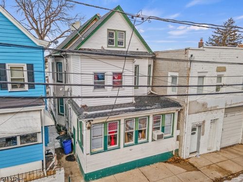 160 Burgess Pl, Passaic, NJ, 07055-3207 | Card Image