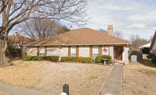 1434 Creekwood Ln, Mesquite, TX, 75149-5902 | Card Image
