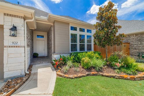 920 Lunar View Ct, Katy, TX, 77493-3714 | Card Image